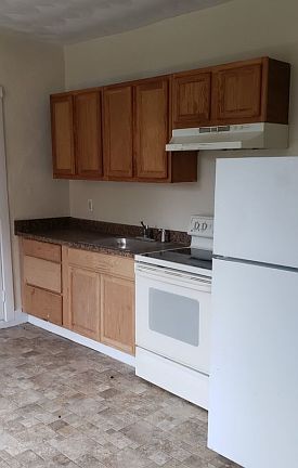 5th image of 886 A Ave APT 1