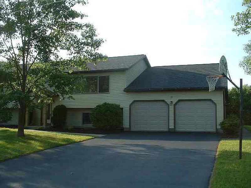 2nd image of 12 WORDEN Lane