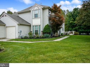 103 Fox Meadow Dr, Sicklerville, NJ 08081