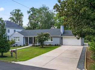 6616 Kirby Ct, Falls Church, VA 22043
