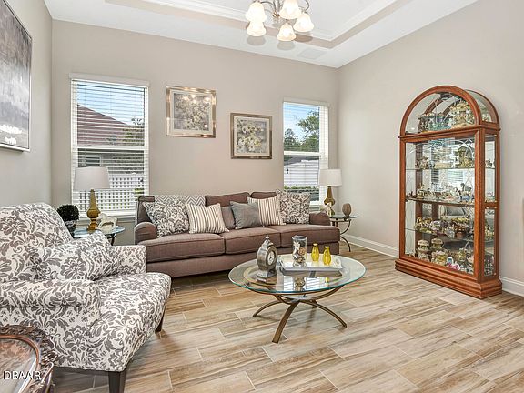 3rd image of 56 Ashford Lakes Dr
