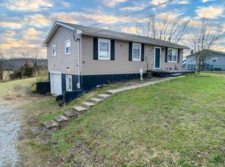 410 Rolling Hills Rd, Greeneville, TN 37743