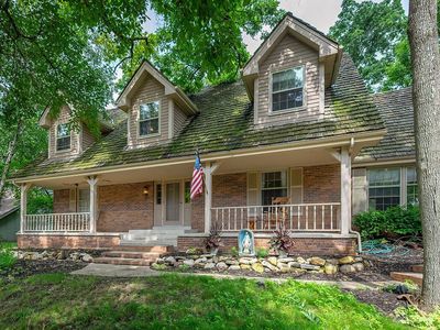 1212 Seitz DRIVE, Waukesha, WI, 53186