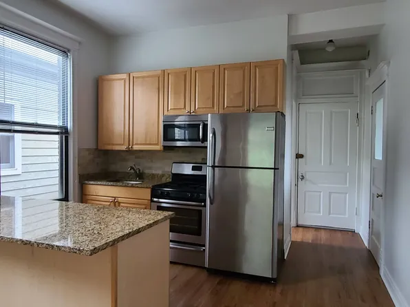 2436 N Maplewood Ave APT 2F, Chicago, IL 60647