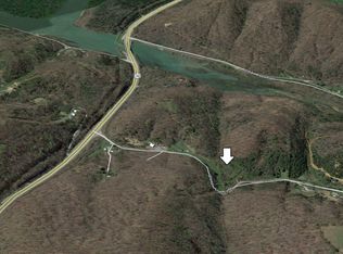 Broken Valley Rd, Thorn hill, TN 37881