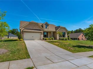 6014 Gatekeeper Ln, Mint Hill, NC 28227