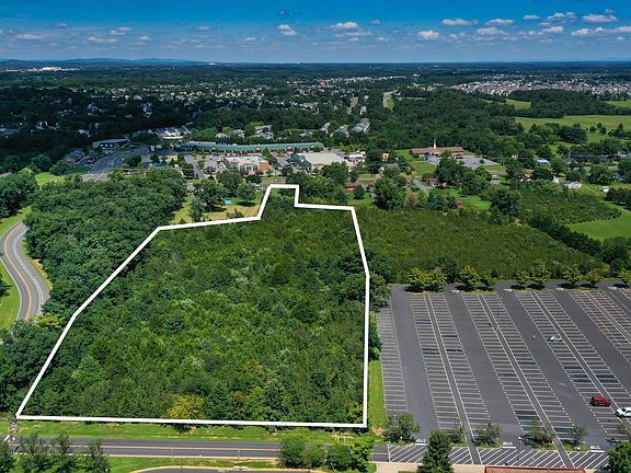 4th image of Fairfax Pike