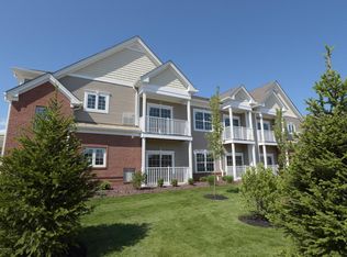 523 Atterbury Ct E, Jackson, NJ 08527