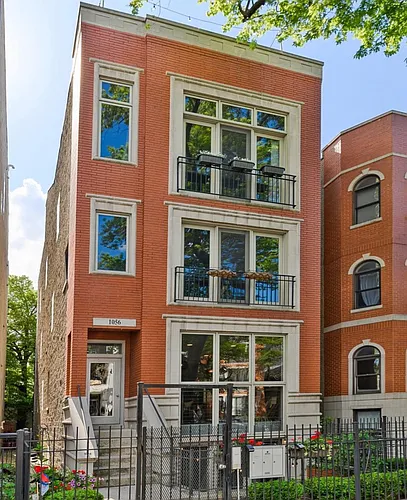 1056 N Paulina St #1 Photo 1