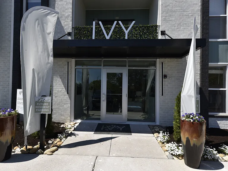 Leasing Office entrance