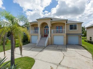 4102 Marine Pkwy, New Port Richey, FL 34652