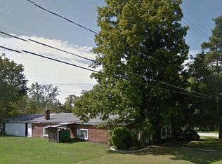 7223 Woodland Ave, Chagrin Falls, OH 44023