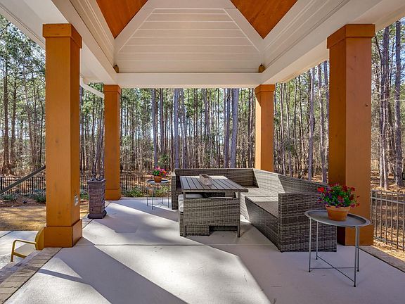 4th image of 231 Timber Ln