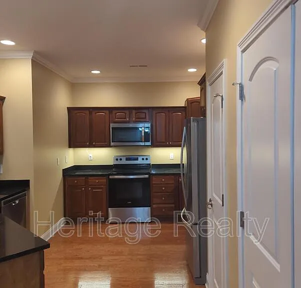 655 Yorkland Way #1 — Photo 9