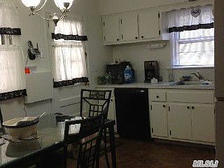 5th image of 29 Oak Crest Dr