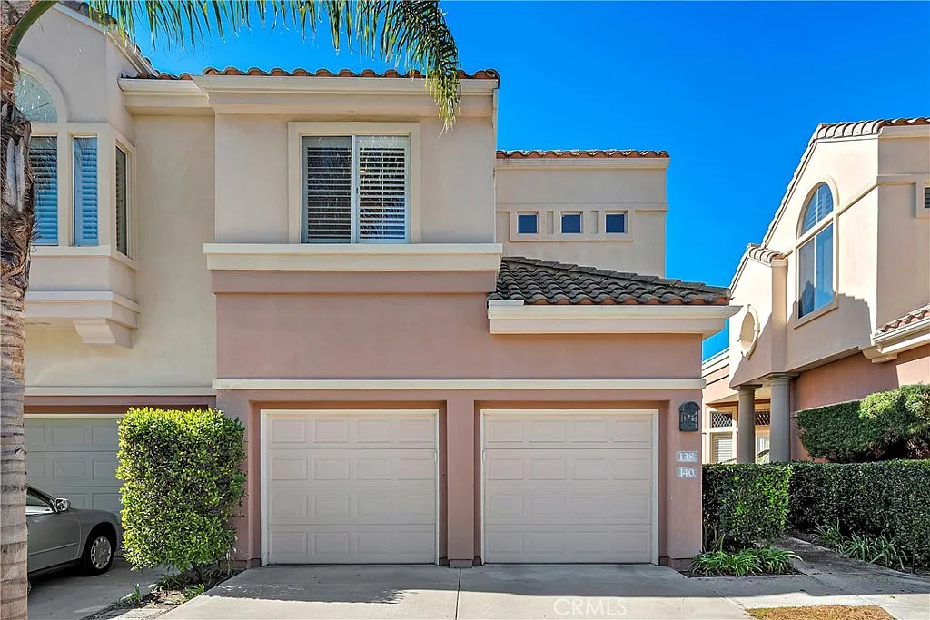 3 bed, 1907 sqft, $6,495 — Photo 2