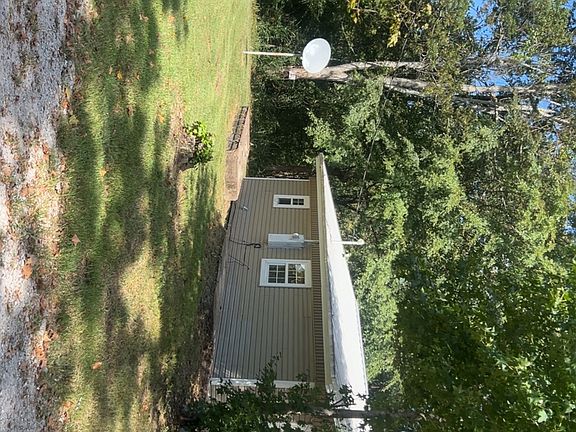 3rd image of 21233 Highway 67