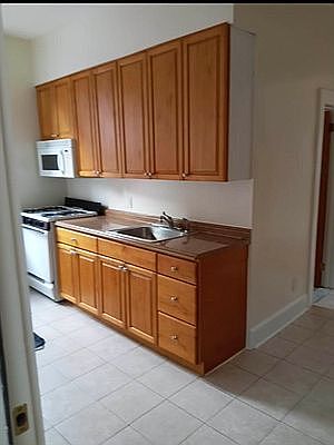 2nd image of 1527 73rd St Floor 2