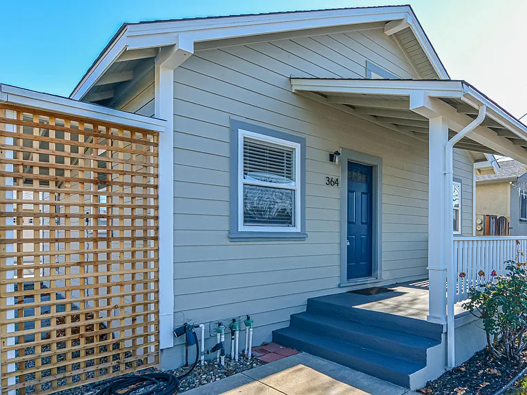 364 N M St — Photo 4
