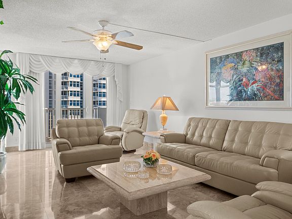 3rd image of 1370 S OCEAN Boulevard #905