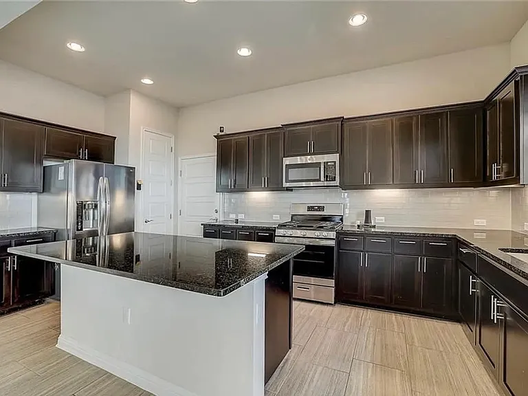 6805 Idea Rd — Photo 3