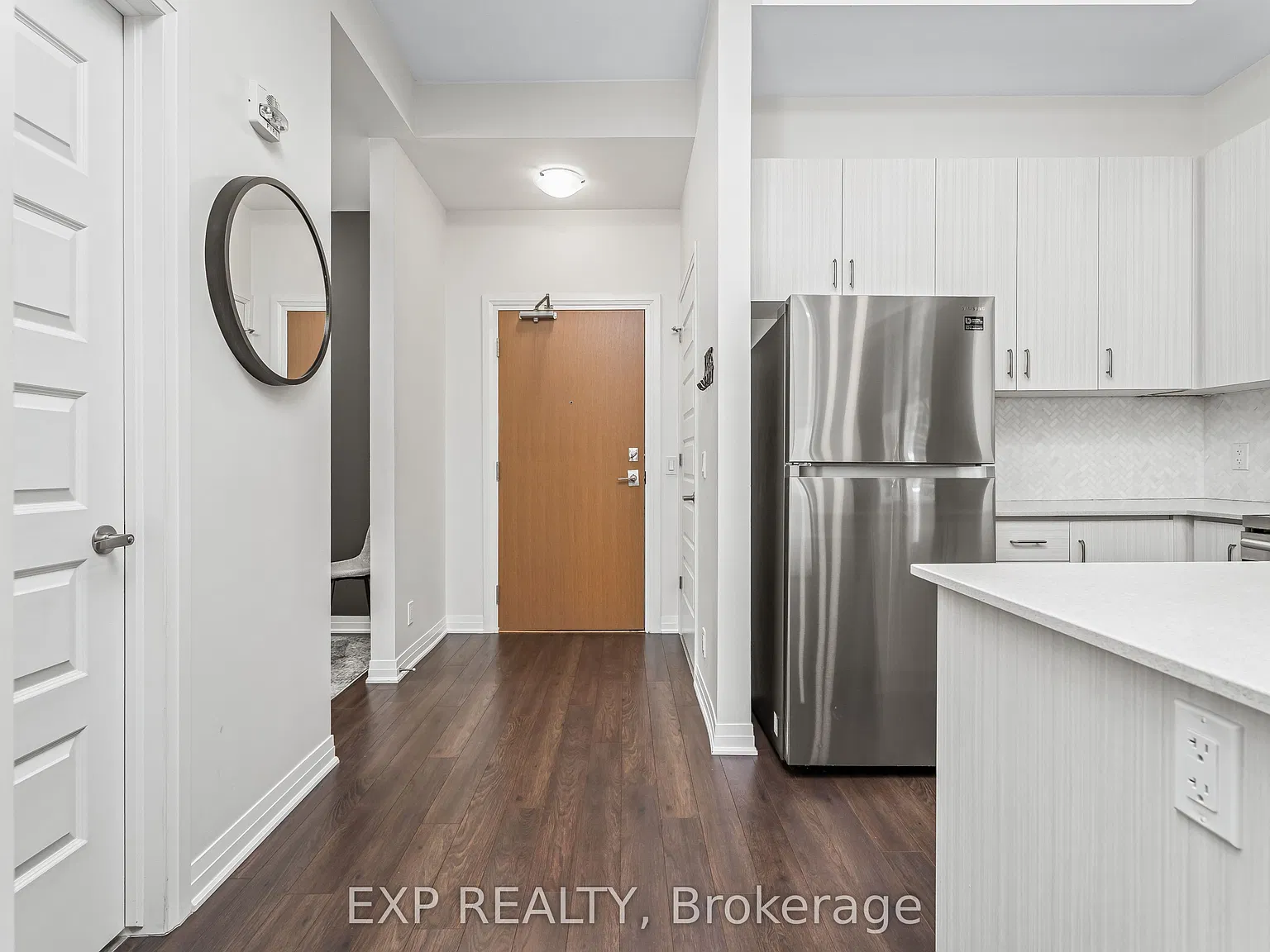 1 bed, $2,100 — Photo 4