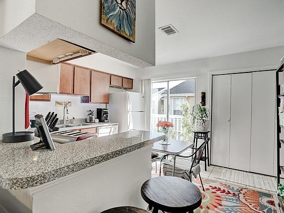 4th image of 3506 Cove View Blvd APT 1402