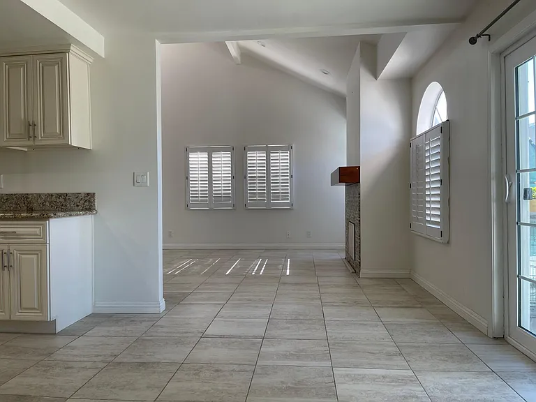 1215 Bayport Cir — Photo 5