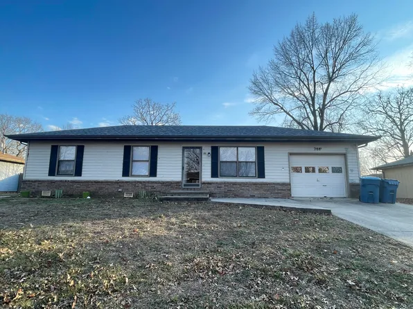 708 Striper Drive, Nixa, MO 65714