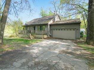 8410 Alcott Ct, Brighton, MI