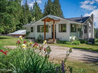 25041 E Robin Dr, Cataldo, ID 83810