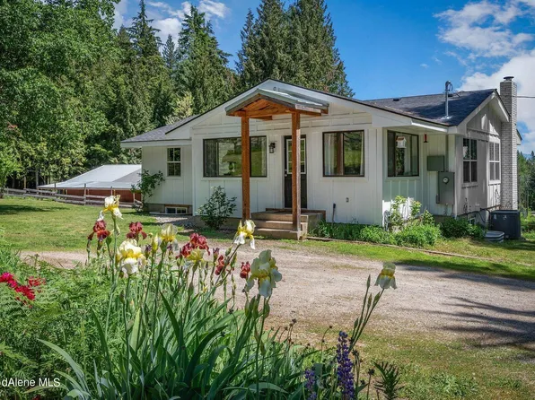 25041 E Robin Dr, Cataldo, ID 83810