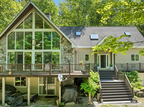 155 Fox Run Road #6, Stoddard, NH 03464