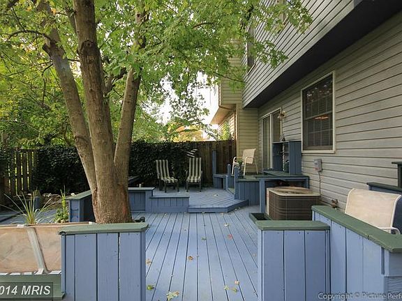 3rd image of 6409 Kelly Ct
