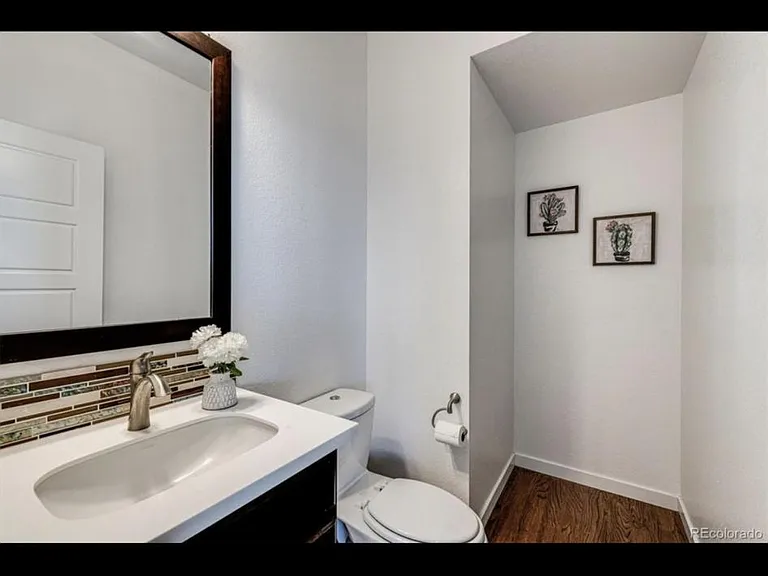 14633 Domino St — Photo 11