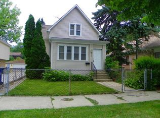 9748 S Charles St, Chicago, IL 60643