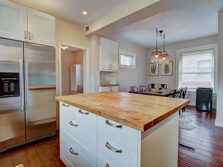 1470 Monroe St #1 — Photo 6
