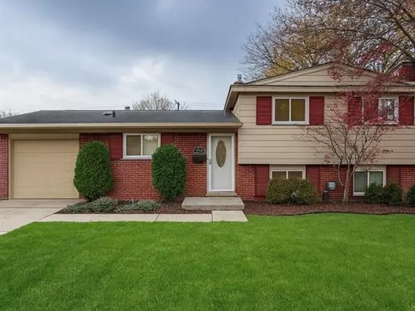 14651 Fairway St, Livonia, MI 48154