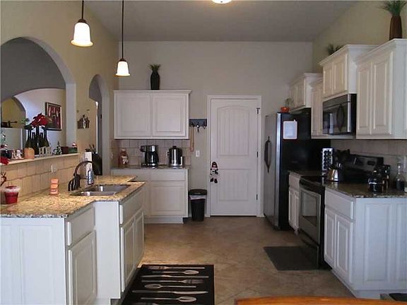2nd image of 3000 SW Bensonwood Dr