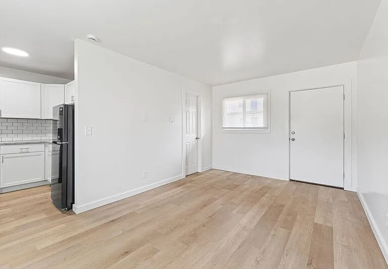 7374 E Main St #12 — Photo 7
