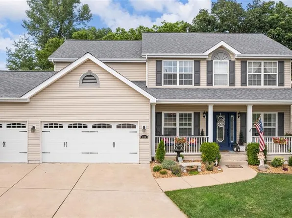 435 Scenic Dr, Saint Peters, MO 63376