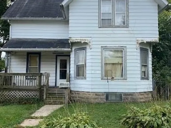 146 W North St, Jefferson, WI 53549