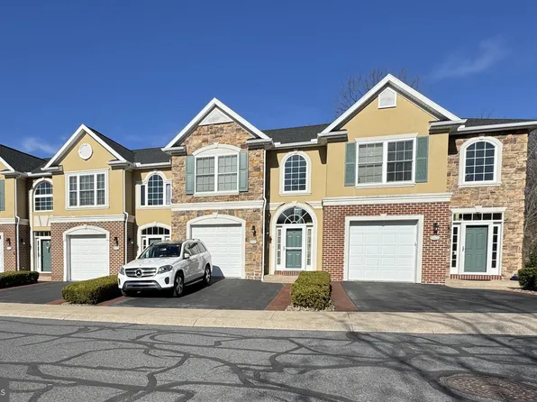202 Wiltree Ct, State College, PA 16801