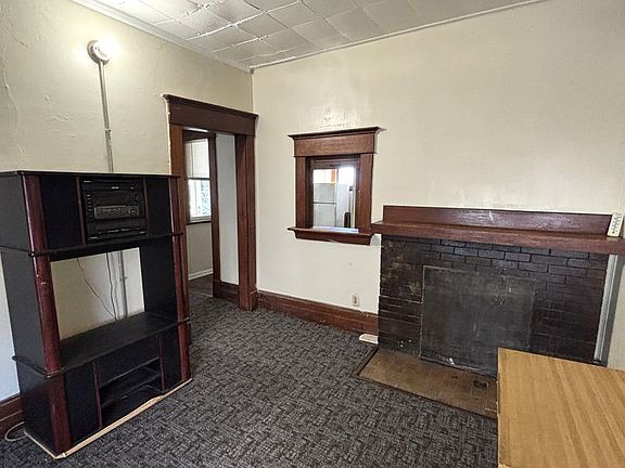 4th image of 1109 Sycamore St #2