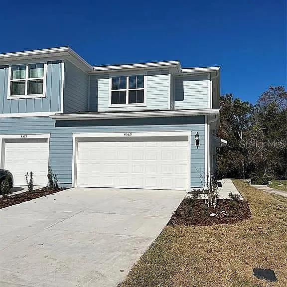 4569 Sparkling Shell Ave — Photo 2