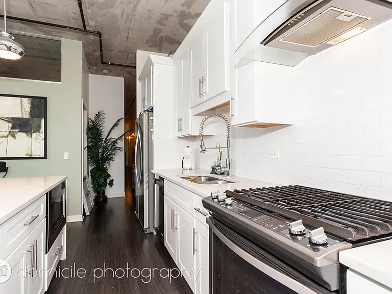 50 E 16th St #804 — Photo 7