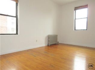 3315 28th Ave #2R, Astoria, NY 11103
