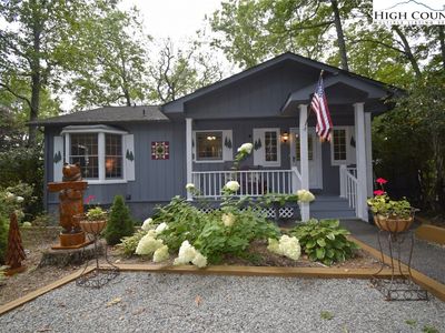 212 Galax Loop, Newland, NC, 28657