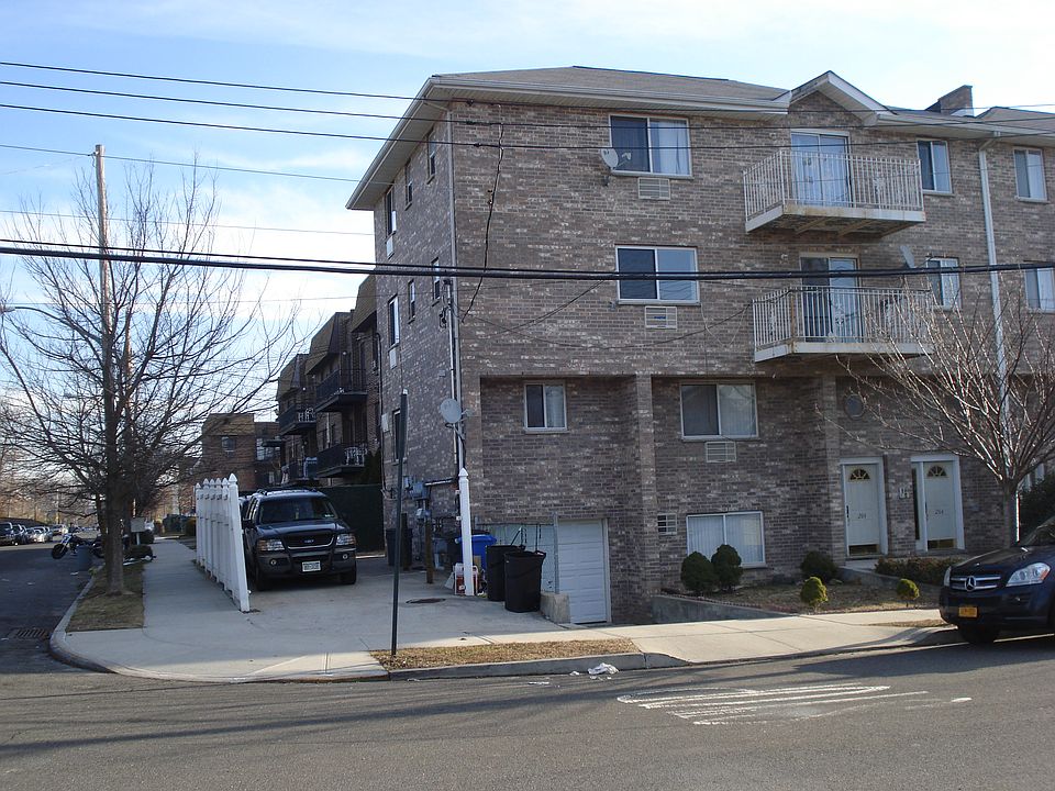 1st image of 284 Davis Ave