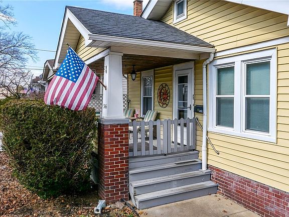 3rd image of 3106 Hillcrest Ave